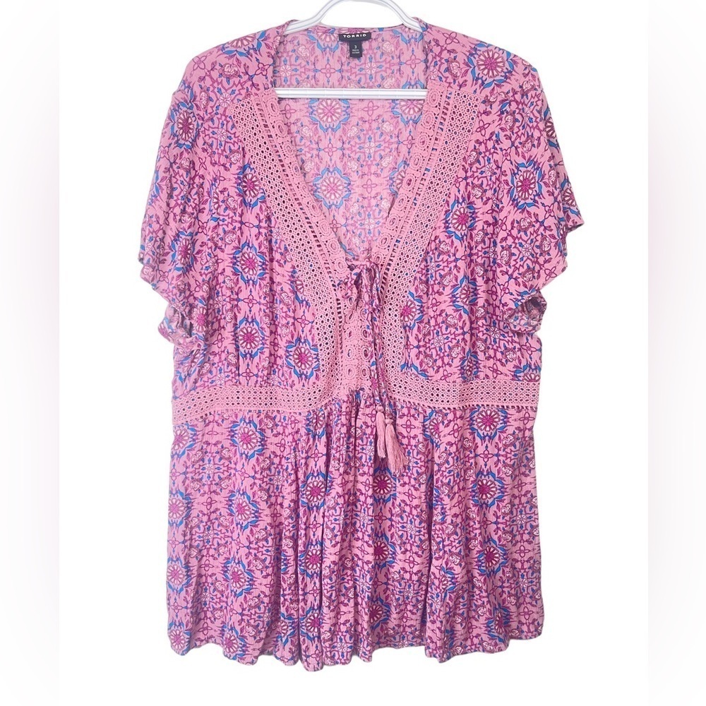 Torrid Women’s Pink Purple Floral Embroidered Lace Short Sleeve Summer T…